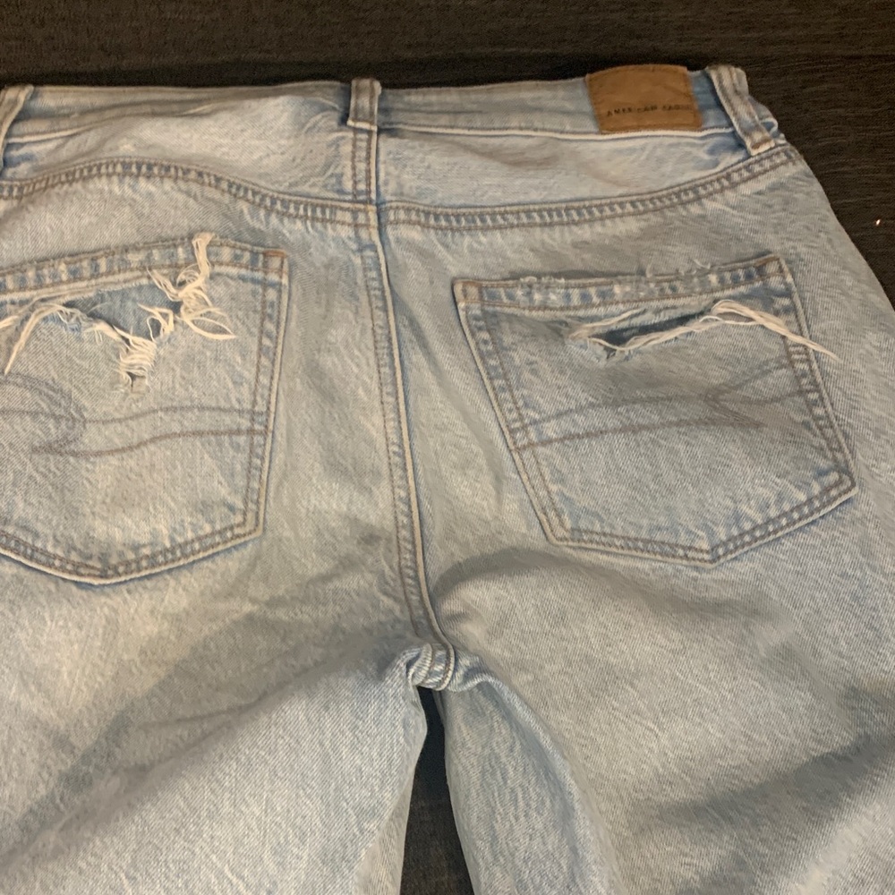 American Eagle Outfitters Light Blue Jeans - Picture 3 of 4